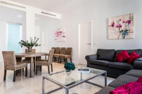 Sevilla Luxury Rentals - Alcazar